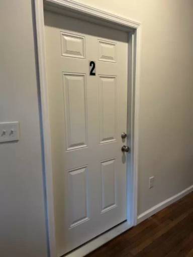 Main picture of 346 Madison Ave