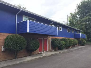Main picture of 1451 SW Bertha Blvd
