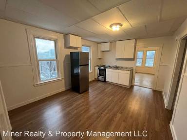 Main picture of 730 Jay St