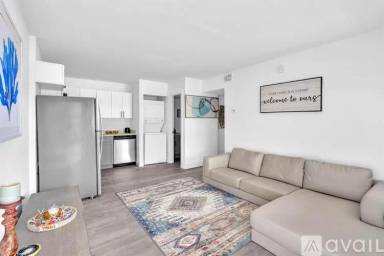 Main picture of 801 SW 15th Ave