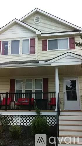Main picture of 306 NE Coldwater Creek Dr