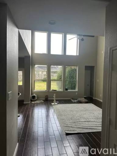Main picture of 21523 Crainfeld Dr