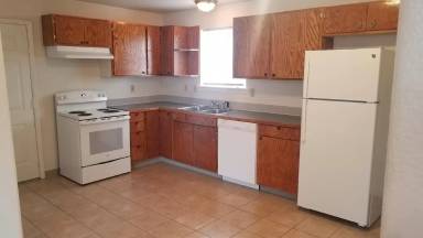 Main picture of 2218 Modoc St