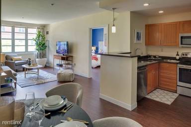 Main picture of 135 Park St