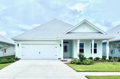 Main picture of 315 Moonraker Cir