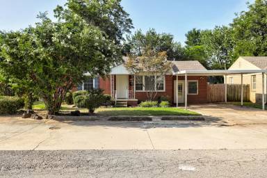 Main picture of 910 Garver St