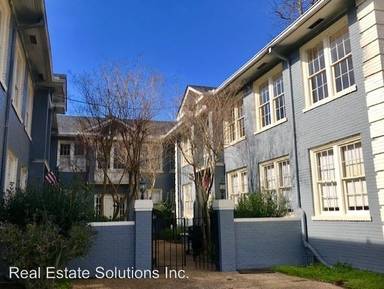 Main picture of 2240 Cherry St
