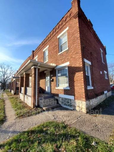 Main picture of 83 Lechner Ave