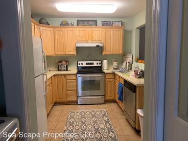 Main picture of 144 N Hines St