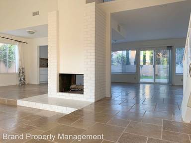 Main picture of 9551 Zion Cir