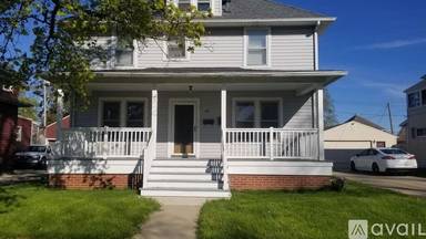 Main picture of 160 Riverview Ave