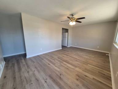 Main picture of 150 W Market St