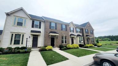 Main picture of 616 Lenten Rose Ln