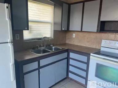 Main picture of 5944 McKinley St
