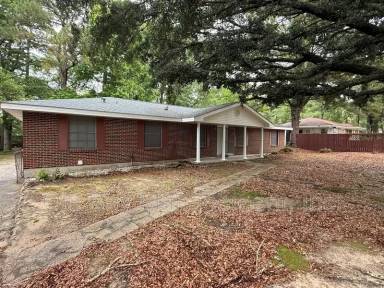 Main picture of 2508 S Daniels Rd