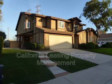 Main picture of 25732 Lupita Dr