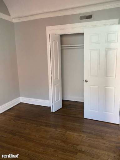 Main picture of 7749 S Yates Blvd
