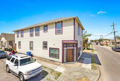 Main picture of 1838 N Miro St