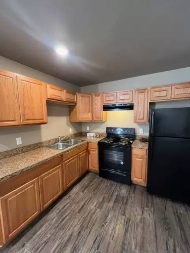 Main picture of 330 37th St