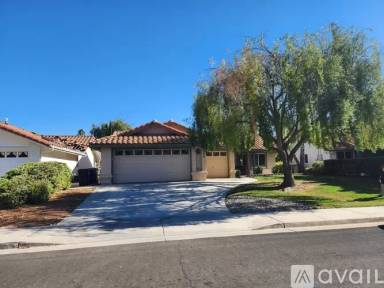 Main picture of 906 Spyglass Ct