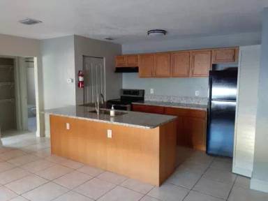 Main picture of 1742 2nd Ave N