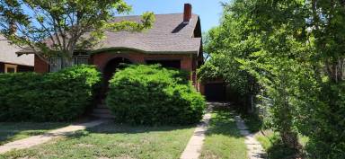 Main picture of 928 Berkley Ave