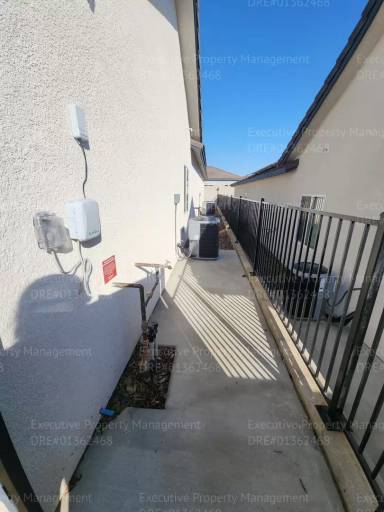 Main picture of 9716 Krista Vineyard Way
