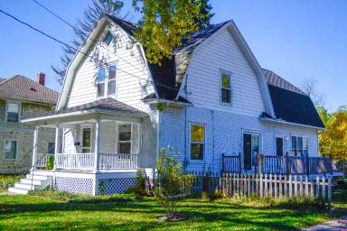 Main picture of 766 W Washington Ave