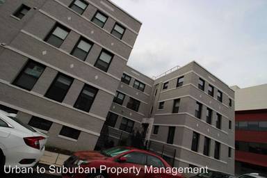 Main picture of 809 Otis Pl NW