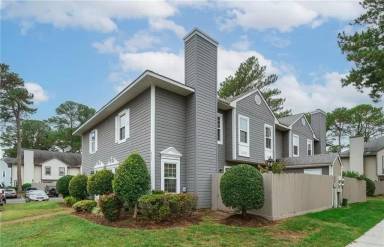 Main picture of 435 Chatterton Dr