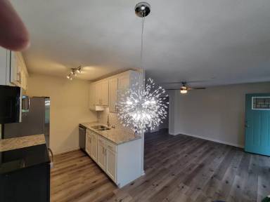 Main picture of 124 Topfield Rd