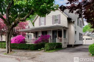 Main picture of 34 Sherbrook Ave