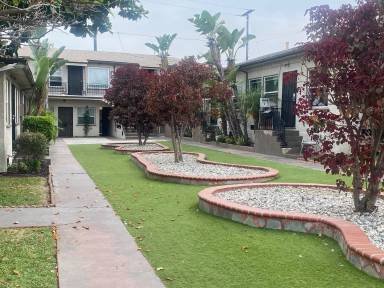 Main picture of 1775 Orizaba Ave