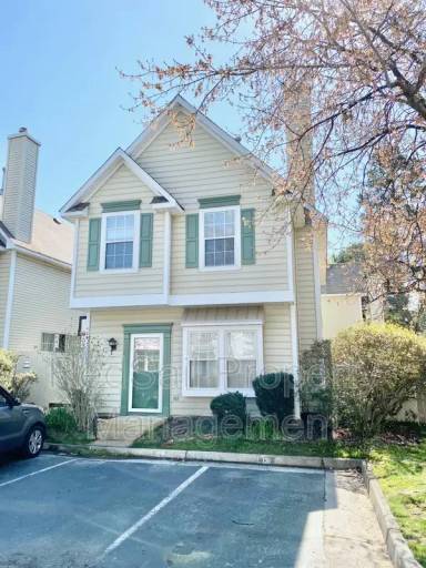Main picture of 129 Watson Dr