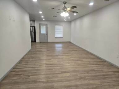Main picture of 2110 88th St