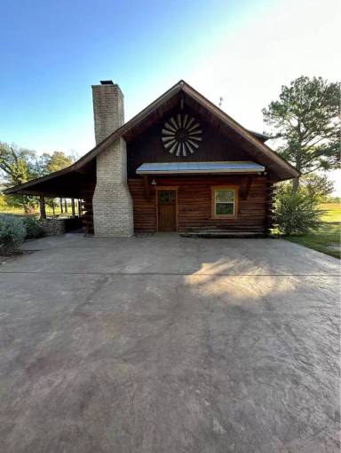 Main picture of Meadowbrook