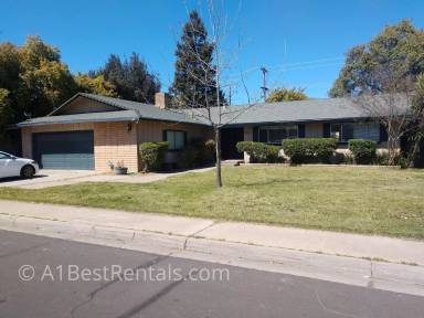 Main picture of 205 E Rumble Rd