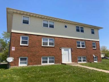 Main picture of 702 W 63rd St
