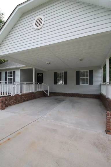 Main picture of 141 Webbs Mill Dr
