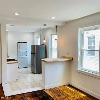 Main picture of 2355 Orthodox St