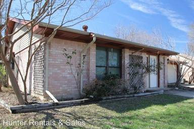 Main picture of 1408 Farhills Dr