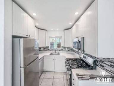 Main picture of 3927 33rd St