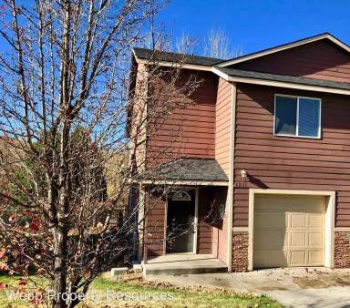 Main picture of 1283 SW 12th St