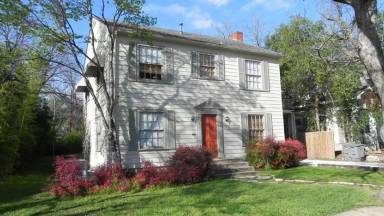 Main picture of 1104 W 22nd 1/2 St