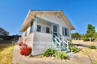 Main picture of 1345 Eastman Ln