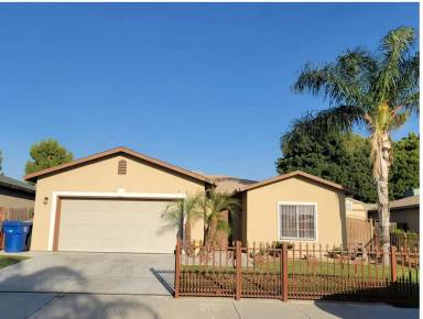Main picture of 221 Isla del Sol Dr