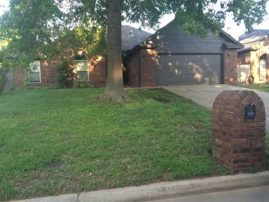 Main picture of 11229 S 107th East Ave