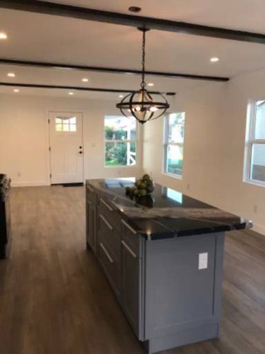 Main picture of 8325 Kittyhawk Ave