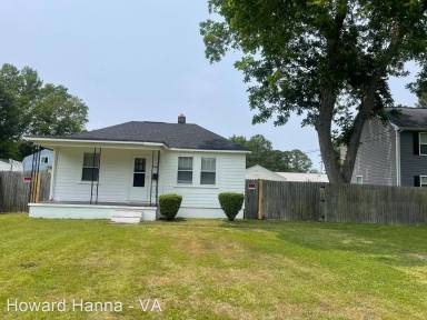 Main picture of 8469 Woodcock St