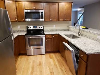 Main picture of 10 Cardigan Ct